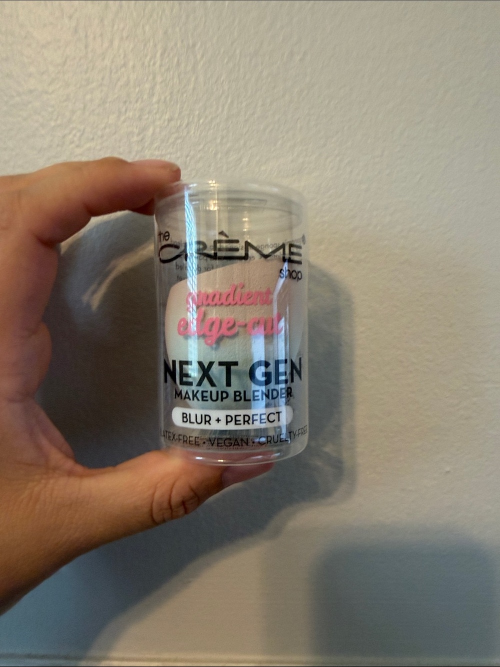 The Creme Shop Next Gen Pink Makeup Blender - Gradient Edge-Cut